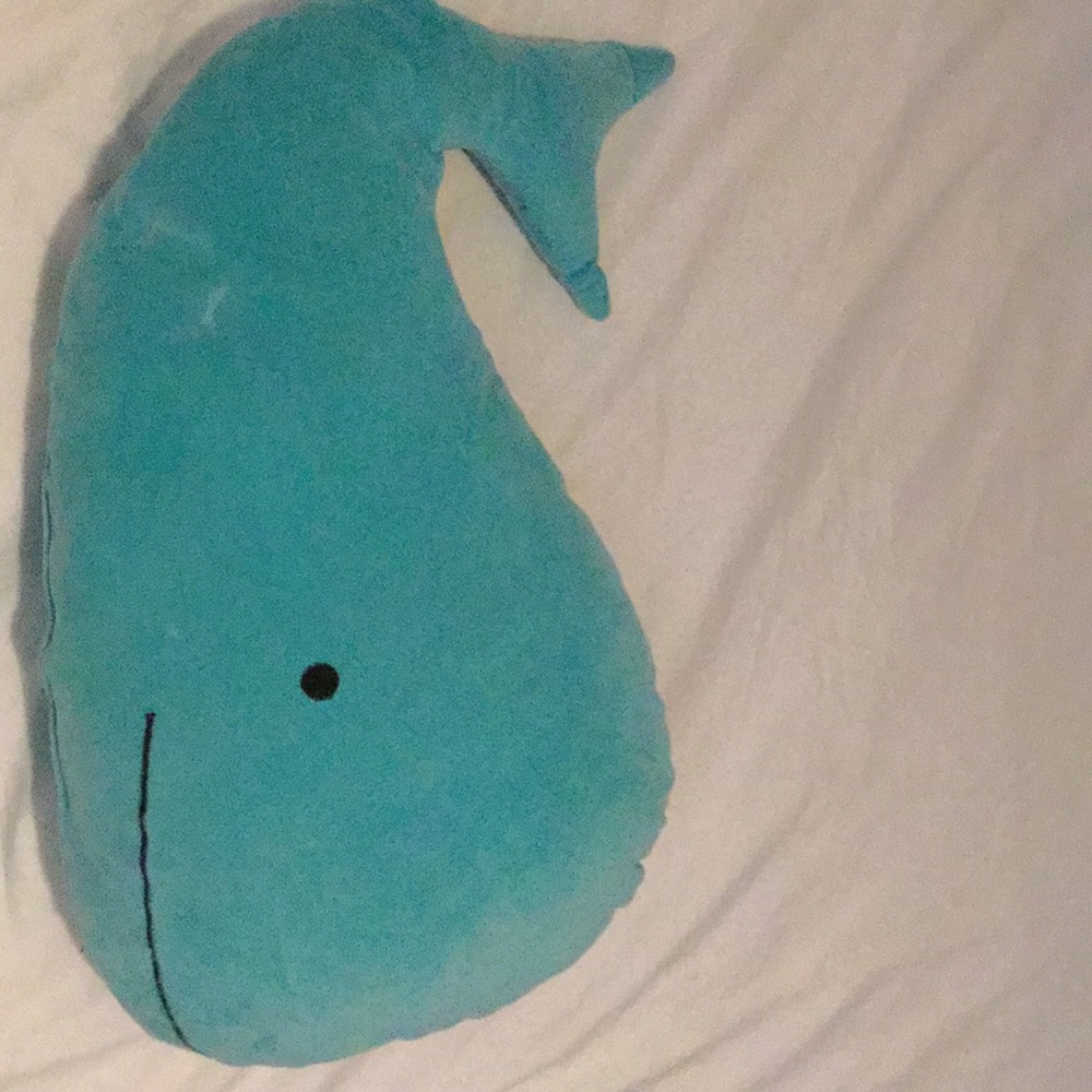 Blue Vineyard vines whale brand new no stains